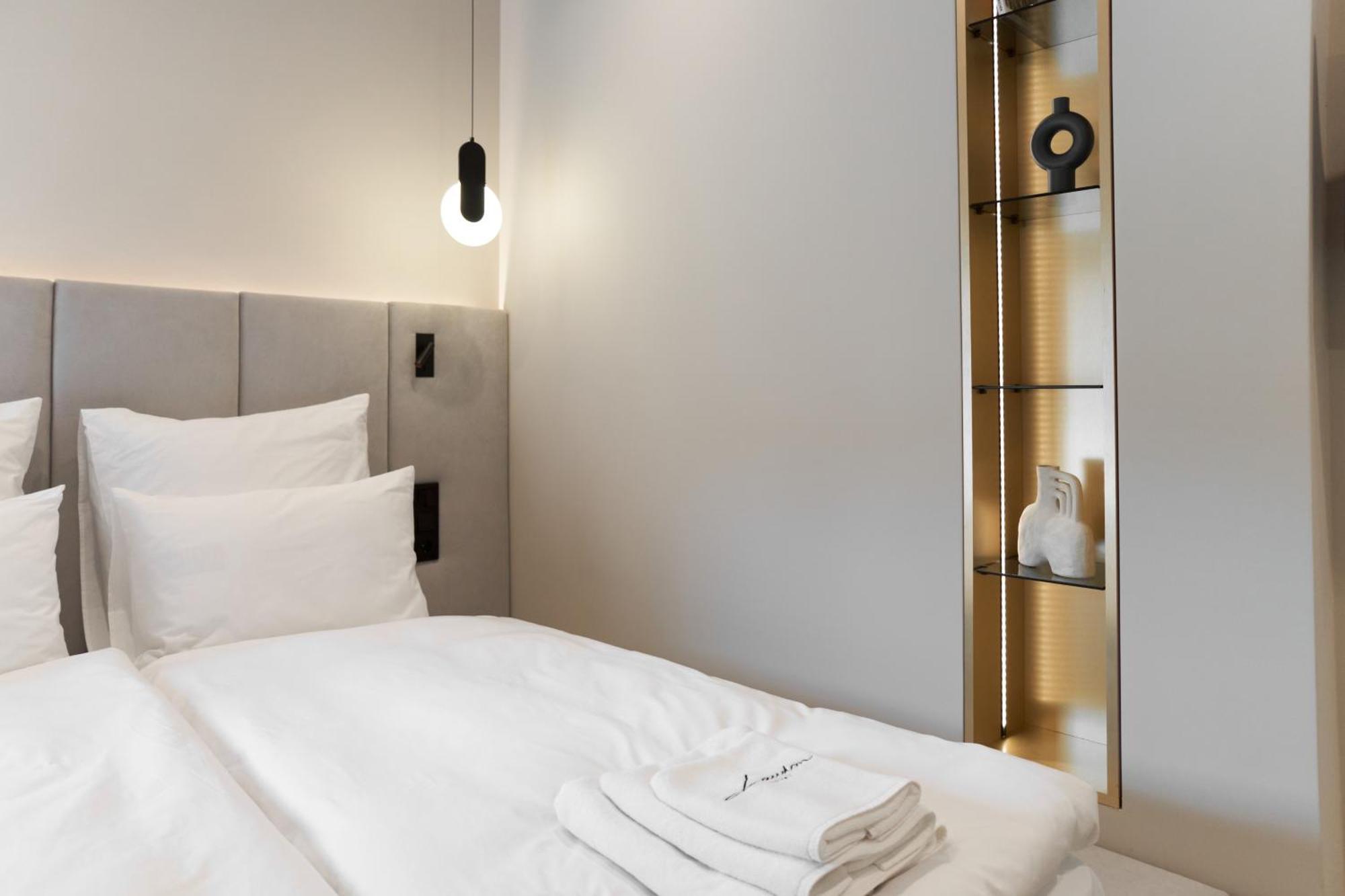 Hotel Laudon 乌日霍罗德 客房 照片